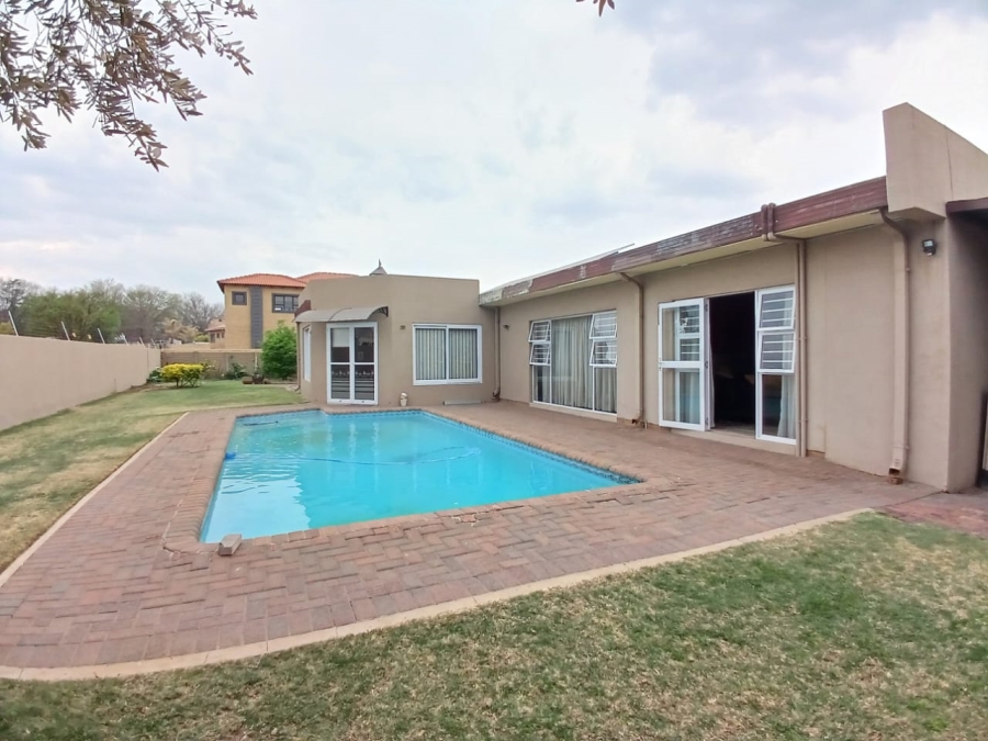 5 Bedroom Property for Sale in Sasolburg Ext 23 Free State